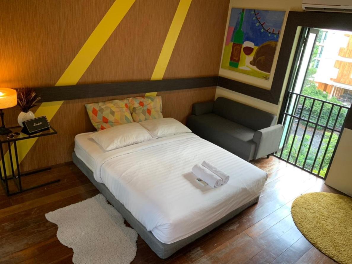 Bharani Hostel Bangkok Exterior foto